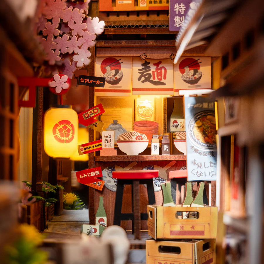 Sakura Wine Alley - Reggilibri