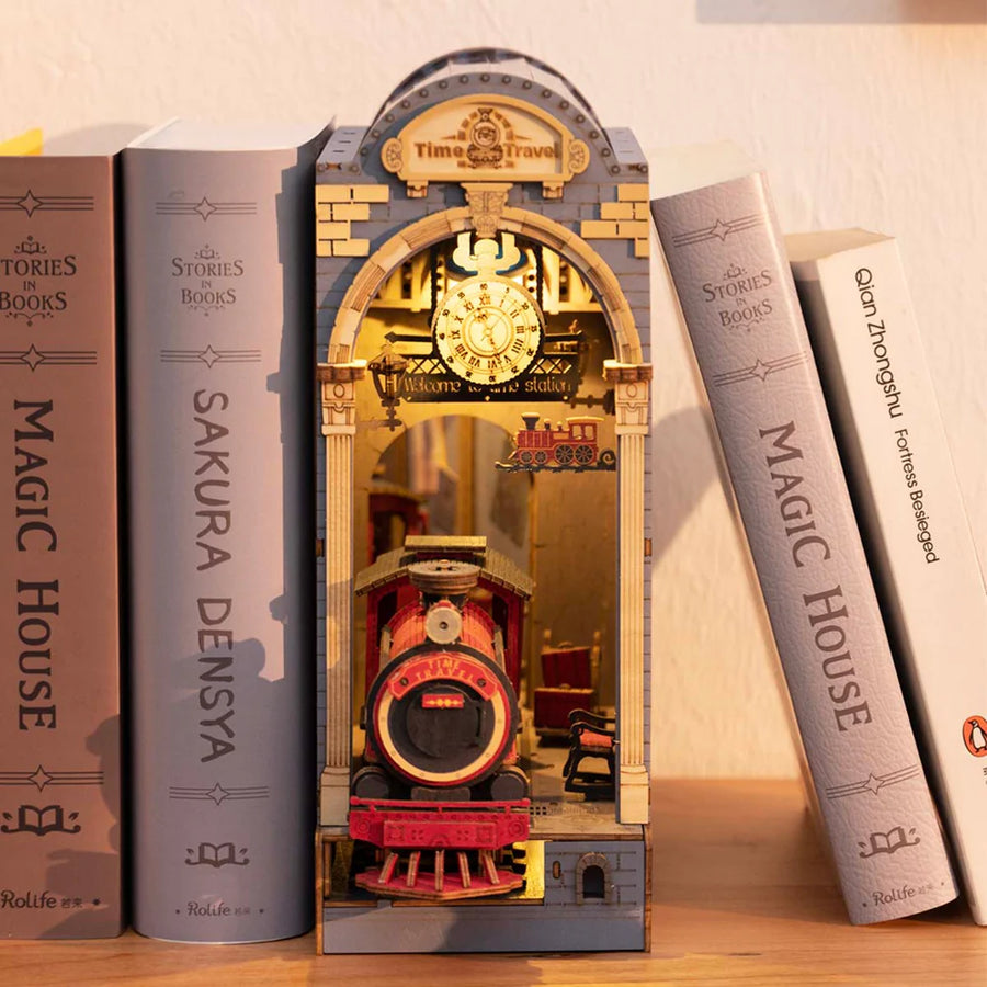 Time Travel - Reggilibri